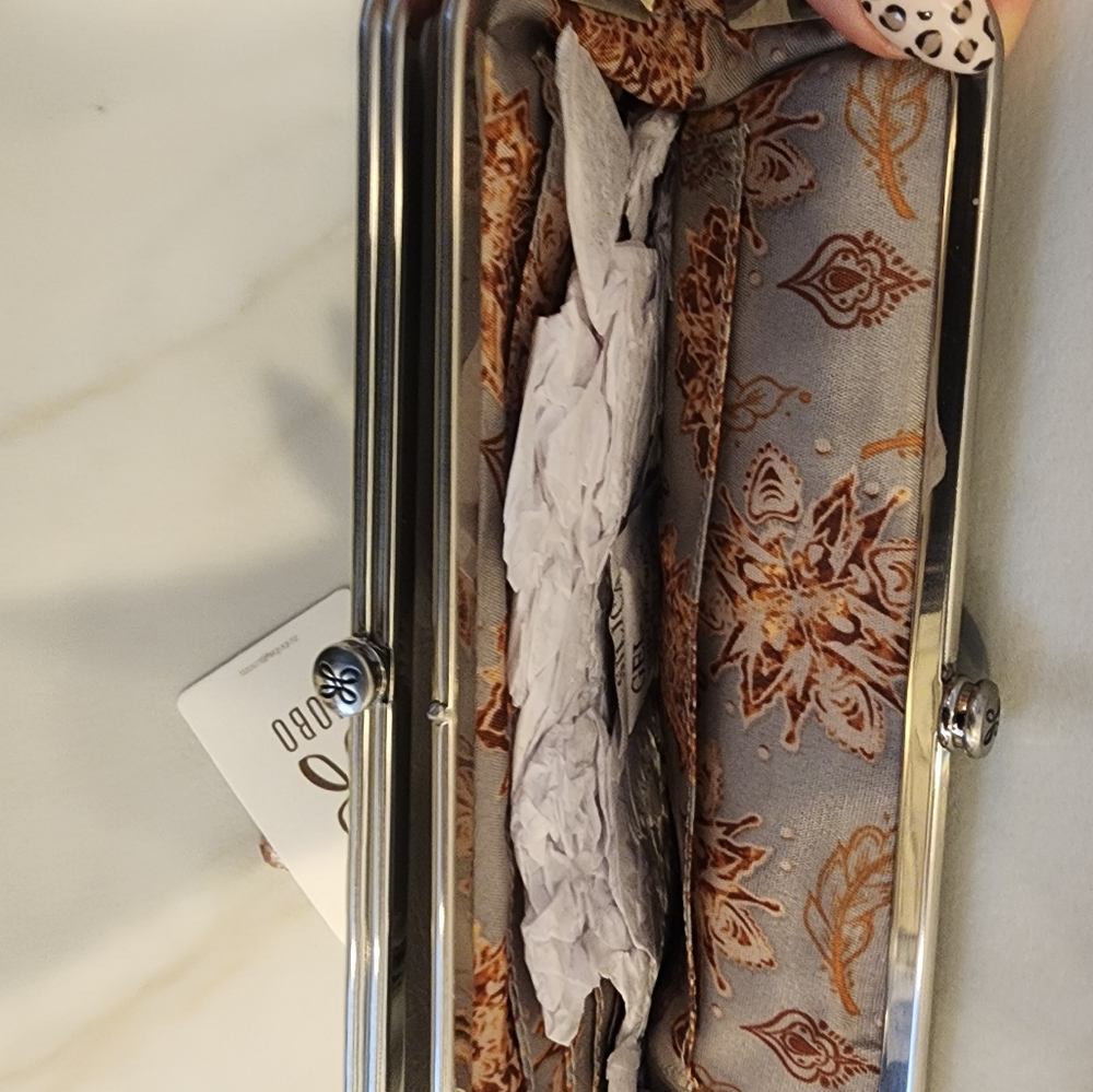 NWTO Hobo, The Lauren cluth-wallet. Grey.. brand new,  never used. - Picture 8 of 16